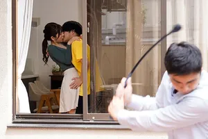 Anh trai xin bạn gái chỉ cạ bên ngoài thôi …nhưng dí vô luôn